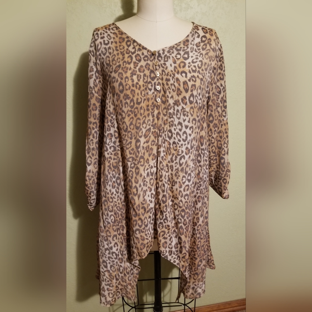 Fred David Leopard Print Handkerchief Blouse Size 1X